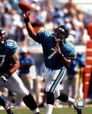 Byron Leftwich - 2004 - 2005 Passing Action Photo