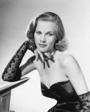 Honor Blackman Fotografía