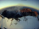 Aerial View of the Mount St. Helens Crater Taken after the Eruption Photographie par Steve Raymer