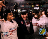 Martínez, Schilling y Ortiz celebran la victoria de los Red Sox en la World Series, 2004 Fotografía