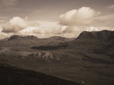 Cloudy Skies Over Stac Pollaidh Lámina fotográfica Cloudy Skies Over Stac Pollaidh Lámina fotográfica