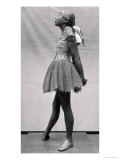 Little Dancer, Aged 14 (Polychrome Bronze, Muslin, Satin and Wood Base) Giclée-Druck von Edgar Degas