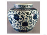 Large Blue and White Ming Vase with the Hsuan Te Mark, 1426-35 (Porcelain) Giclee Print
