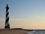 Leuchtturm am Kap Hatteras bei Sonnenaufgang Fotografie-Druck von Joseph Sohm