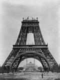 Eiffelturm im Bau Fotografie-Druck
