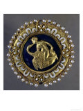 Brooch Decorated with a Scene of Leda and The Swan Lámina giclée por Benvenuto Cellini