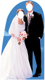 Bride And Groom Stand In Silhouette découpée