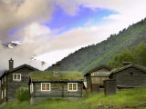 Homestead from Lom across Mt. Sognefjellet, Norway Reproduction photographique sur papier de qualité par Russell Young