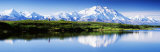 Hiker in Denali National Park, Alaska, USA Lámina fotográfica por Panoramic Images Hiker in Denali National Park, Alaska, USA Lámina fotográfica por Panoramic Images