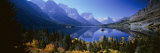 Mountains Reflected in Lake, Glacier National Park, Montana, USA Fotografie-Druck von Panoramic Images 