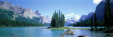 Maligne Lake Near Jasper, Alberta, Canada Photographie par Panoramic Images 