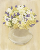 White and Purple Flowers in Vase Pósters por David Col White and Purple Flowers in Vase Pósters por David Col