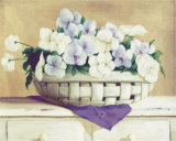 White and Purple Flowers in Basket Láminas por David Col White and Purple Flowers in Basket Láminas por David Col