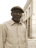 Homme avec un chapeau Affiches par Nelson Figueredo