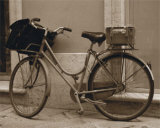 Bicycle with Bag Láminas por Francisco Fernandez