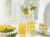 Wine Bottles with Glasses Pósters por David Col Wine Bottles with Glasses Pósters por David Col