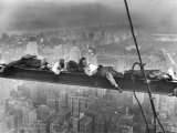 Hora de descanso, Rockefeller Center, 1932 Pósters por Charles C. Ebbets