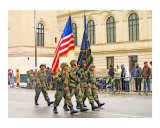 Military Parade Process Reproduction procédé giclée par New Yorkled