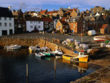 Boats in Crail Harbour Crail, Fife, Scotland Photographie par Glenn Beanland