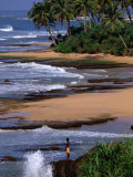 Boy Standing on Seashore Galle, Sri Lanka Lámina fotográfica por John Borthwick Boy Standing on Seashore Galle, Sri Lanka Lámina fotográfica por John Borthwick