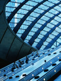 Escalators and Glassed in Roof at Canary Wharf Underground Station, London, England Photographie par Neil Setchfield