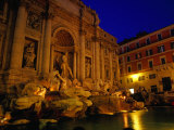 High-Baroque Styled Trevi Fountain at Night, Rome, Lazio, Italy Fotografisk trykk av Glenn Beanland High-Baroque Styled Trevi Fountain at Night, Rome, Lazio, Italy Fotografisk trykk av Glenn Beanland