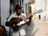Christopher P Baker - Guitar-Playing Troubador, Trinidad, Sancti Spiritus, Cuba - Fotografik Baskı Christopher P Baker - Guitar-Playing Troubador, Trinidad, Sancti Spiritus, Cuba - Fotografik Baskı
