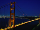Golden Gate Bridge At Night., San Francisco, California, U.S.A. Lámina fotográfica por Roberto Gerometta Golden Gate Bridge At Night., San Francisco, California, U.S.A. Lámina fotográfica por Roberto Gerometta