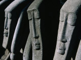 Carvings in Primitive Style for Sale, Batubulan, Indonesia Fotografisk trykk av Paul Beinssen Carvings in Primitive Style for Sale, Batubulan, Indonesia Fotografisk trykk av Paul Beinssen