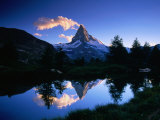 Reflejos de El Cervino en las aguas de Grindjisee (Suiza) Lámina fotográfica por Gareth McCormack Reflejos de El Cervino en las aguas de Grindjisee (Suiza) Lámina fotográfica por Gareth McCormack