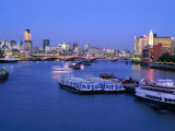 Thames River from London Bridge, London, United Kingdom Lámina fotográfica por Juliet Coombe Thames River from London Bridge, London, United Kingdom Lámina fotográfica por Juliet Coombe