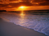 Sunrise Over the Caribbean Sea, Playa Del Carmen, Mexico Reprodukcja zdjęcia autor John Elk III