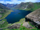 Loch Coriusk with Cuillin Ridge Behind, Isle of Skye, Scotland Photographie par Grant Dixon