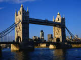 Tower Bridge, London, United Kingdom Photographie par Neil Setchfield