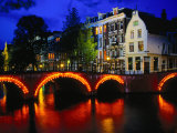 Jon Davison - Illuminated Canal and Houses, Amsterdam, North Holland, Netherlands - Fotografik Baskı