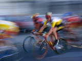Cyclists Competing in an Amateur Race, Amboise, Centre, France Photographie par Martin Moos
