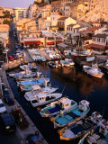 Boats in Harbour., Marseille, Provence-Alpes-Cote d'Azur, France Lámina fotográfica por Greg Elms