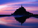 The Mont Reflected in the Bay at Dusk, Mont St. Michel, Basse-Normandy, France Photographie par David Tomlinson