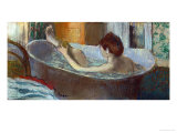 Woman in Her Bath, Washing a Leg, 1883-1884 Giclee Print by Edgar Degas