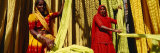 Portrait of Two Mature Women Working in a Textile Industry, Rajasthan, India Lámina fotográfica por Panoramic Images Portrait of Two Mature Women Working in a Textile Industry, Rajasthan, India Lámina fotográfica por Panoramic Images