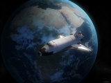 Space Shuttle Backdropped Against Earth Lámina fotográfica por Stocktrek Images Space Shuttle Backdropped Against Earth Lámina fotográfica por Stocktrek Images