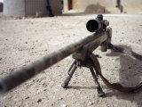 The Schmidt & Bender M-854155 Ds Scout Sniper Day Scope is Mounted on the M-40A3 Sniper Rifle Photographie par Stocktrek Images 