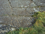 Cup and Ring Carvings at Achinabreck, Kilmartin Glen, Scotland Photographie par Pearl Bucknall