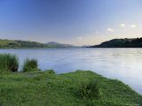 Bala Lake on a Calm Summer Evening, Gwynedd, Wales, United Kingdom Photographie par Pearl Bucknall