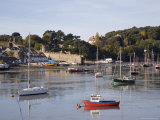 View Across River Estuary to Town Wall Quay and Harbour with Moored Boats on Calm Water, Wales Fotografisk trykk av Pearl Bucknall