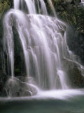 Detail of Waterfall on Mosedale Beck, Wastwater, Lake District, Cumbria, England Photographie par Pearl Bucknall
