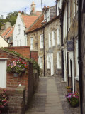 Terraced Houses in Chapel Street, Robin Hood's Bay, England Photographie par Pearl Bucknall