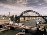 Bridges Across the River Tyne, Newcastle-Upon-Tyne, Tyne and Wear, England, United Kingdom Photographie par Michael Busselle