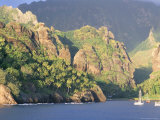 La Baie Des Vierges, Hanavave, Island of Fatu Iva, Marquesas Islands, French Polynesia Photographie par Bruno Barbier