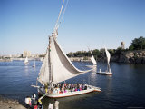 Feluccas on the River Nile, Aswan, Egypt, North Africa, Africa Photographie par Philip Craven